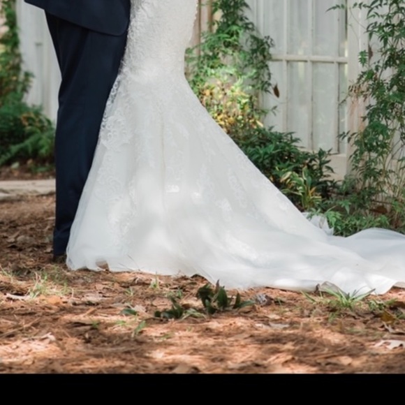 Allure Mermaid Wedding Dress Retail at $3,000 - Picture 5 of 12